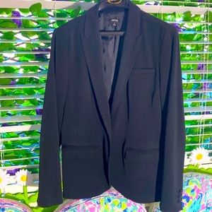 Apt. 9 black jacket with three pockets